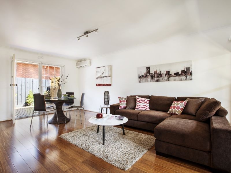 2/10 Glencairn Avenue, Camberwell VIC 3124
