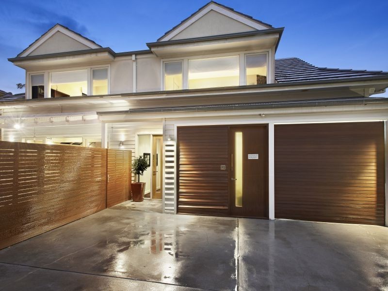 27A Peacock Street, Burwood VIC 3125