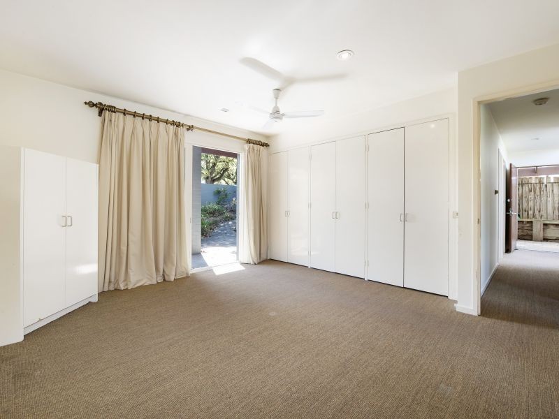 15 Peace Street, Glen Iris VIC 3146