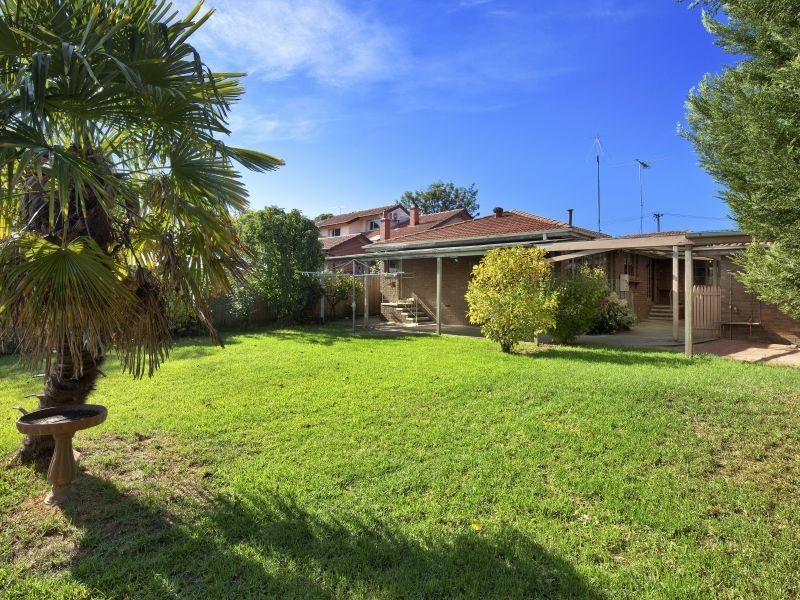 1 Graham Place, Box Hill VIC 3128