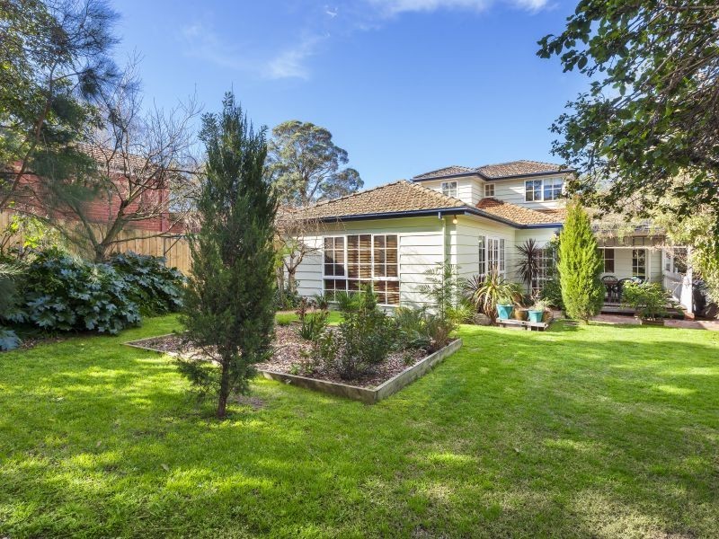 22 Orange Grove, Camberwell VIC 3124