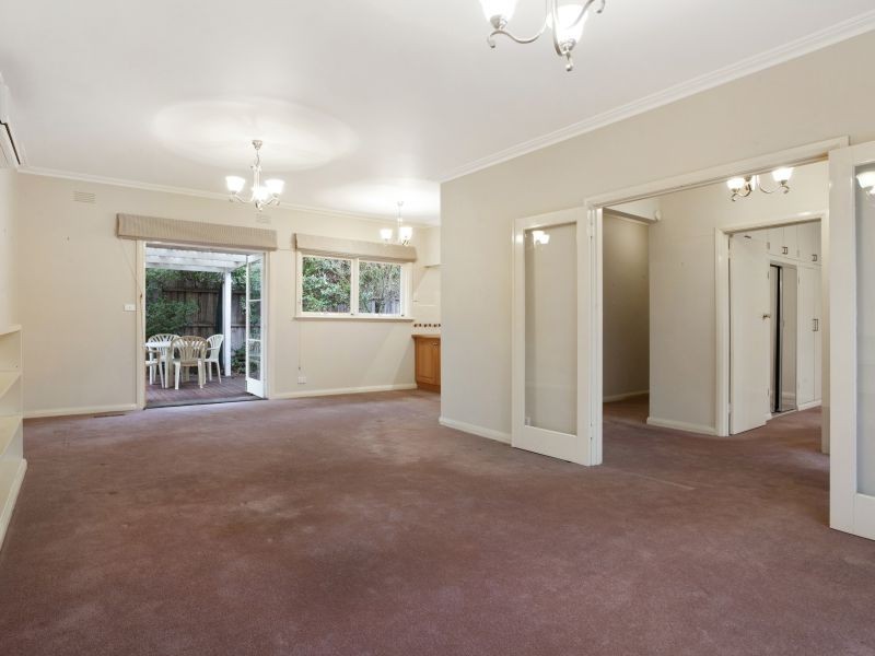 1/65 Wattle Valley Road, Canterbury VIC 3126