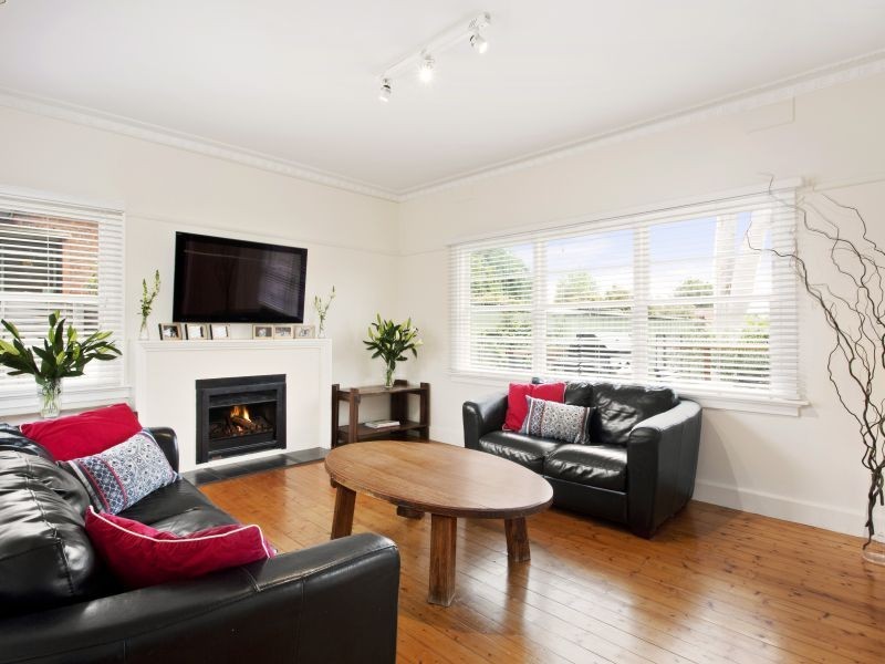 4 Asquith Street, Box Hill South VIC 3128