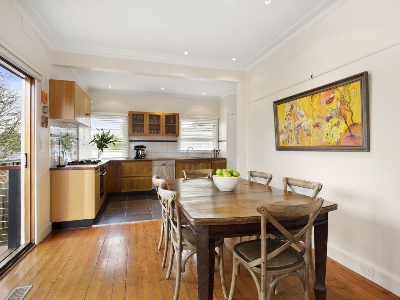 4 Asquith Street, Box Hill South VIC 3128