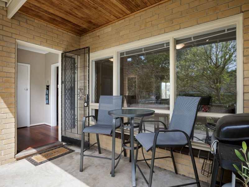 2/67 Wattle Valley Road, Canterbury VIC 3126