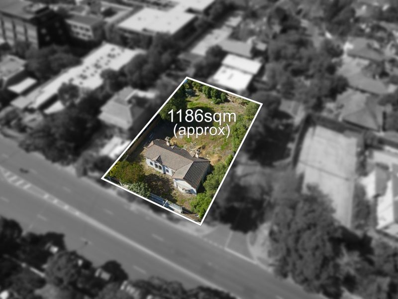 13 Studley Park Road, Kew VIC 3101