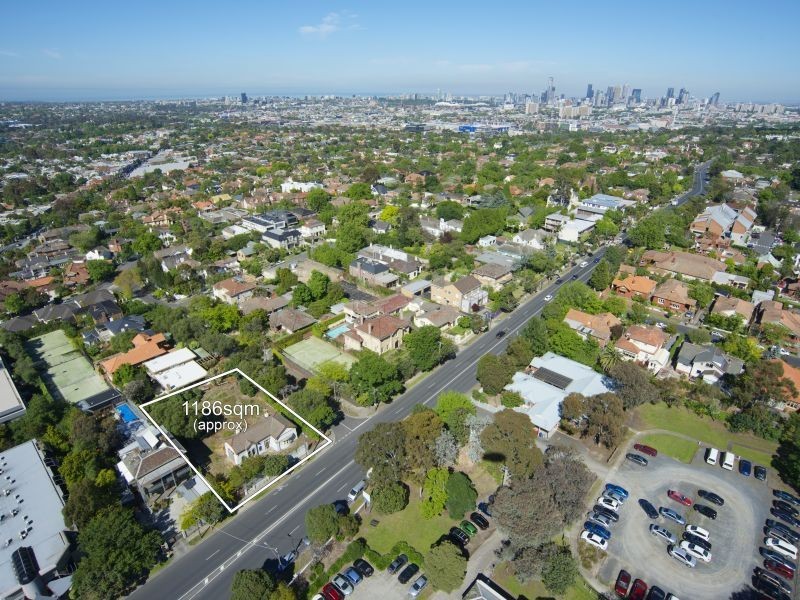 13 Studley Park Road, Kew VIC 3101