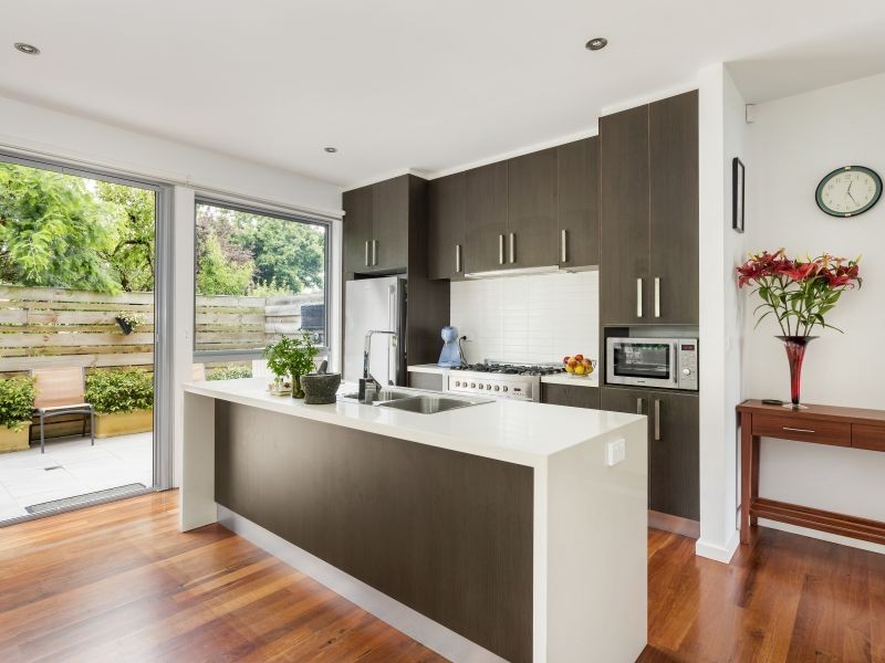 8/6 Park Road, Surrey Hills VIC 3127