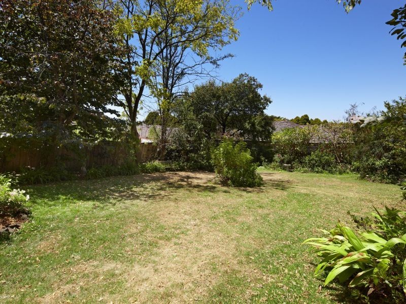 1 Christowel Street, Camberwell VIC 3124