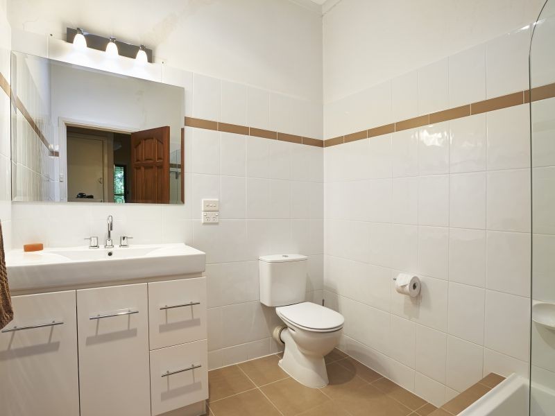 60 Relowe Crescent, Mont Albert North VIC 3129