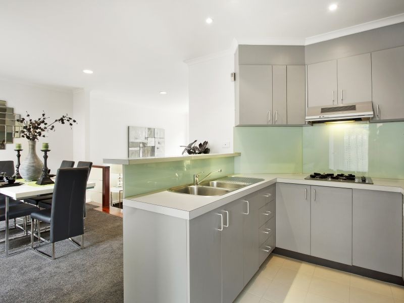 2/21 Osborne Avenue, Glen Iris VIC 3146