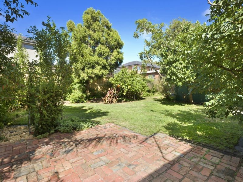26 Fakenham Road, Ashburton VIC 3147