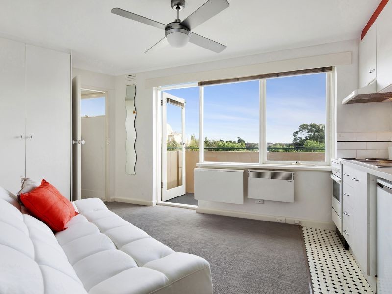17/6 Mayston Street, Hawthorn East VIC 3123
