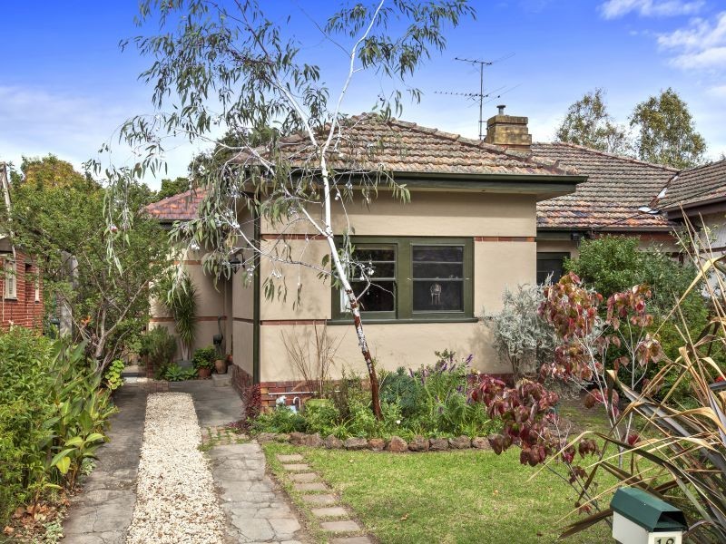 18 Currajong Road, Hawthorn East VIC 3123