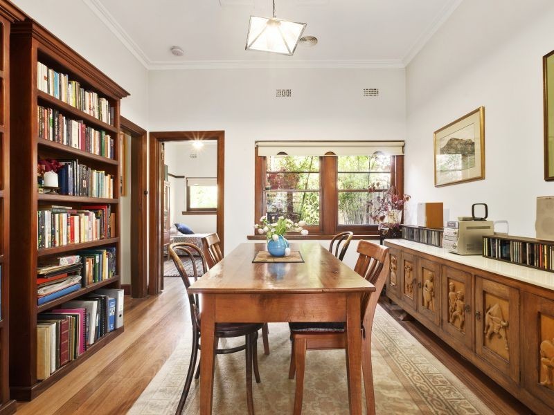 18 Currajong Road, Hawthorn East VIC 3123