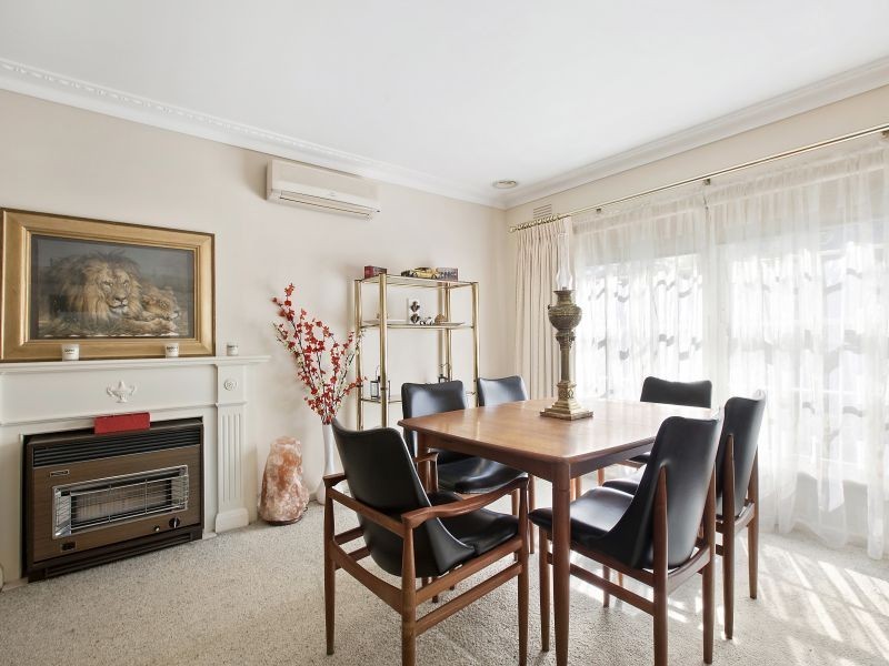 1/42 Range Street, Camberwell VIC 3124