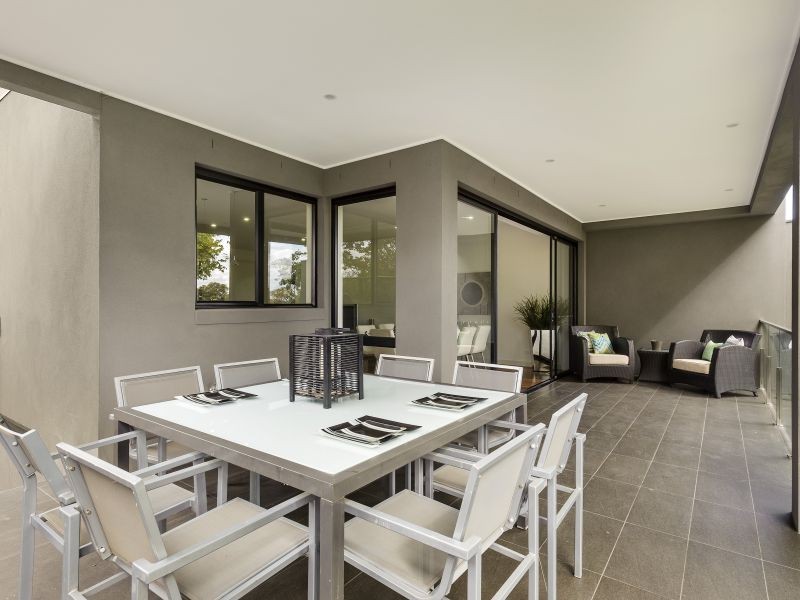 26A Peate Avenue, Glen Iris VIC 3146