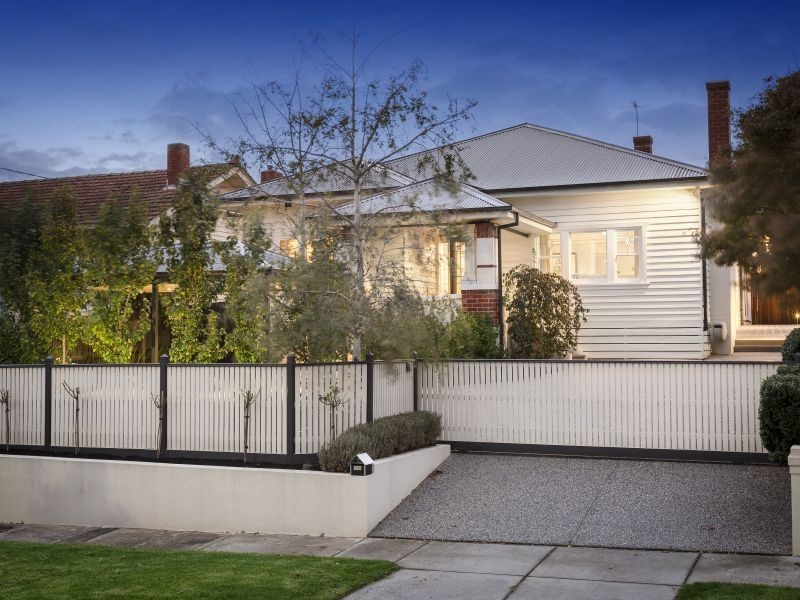 14 Moorhead Street, Camberwell VIC 3124