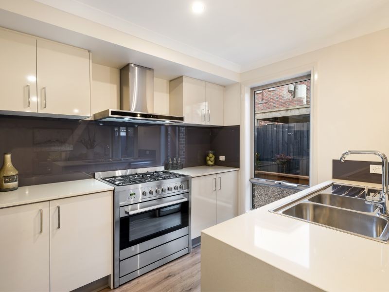 3 Aylwin Avenue, Burwood VIC 3125