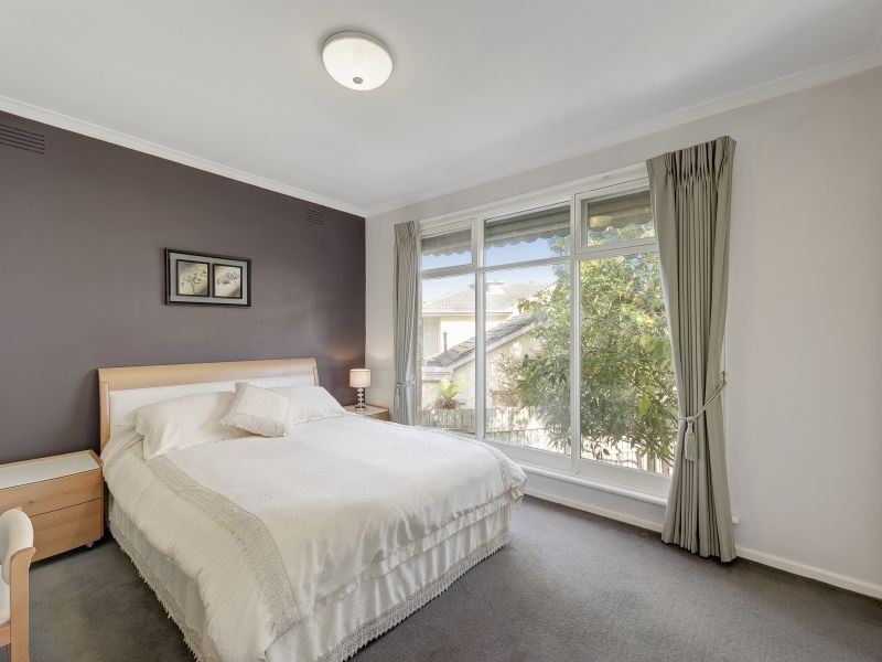 11 Ellen Court, Burwood VIC 3125