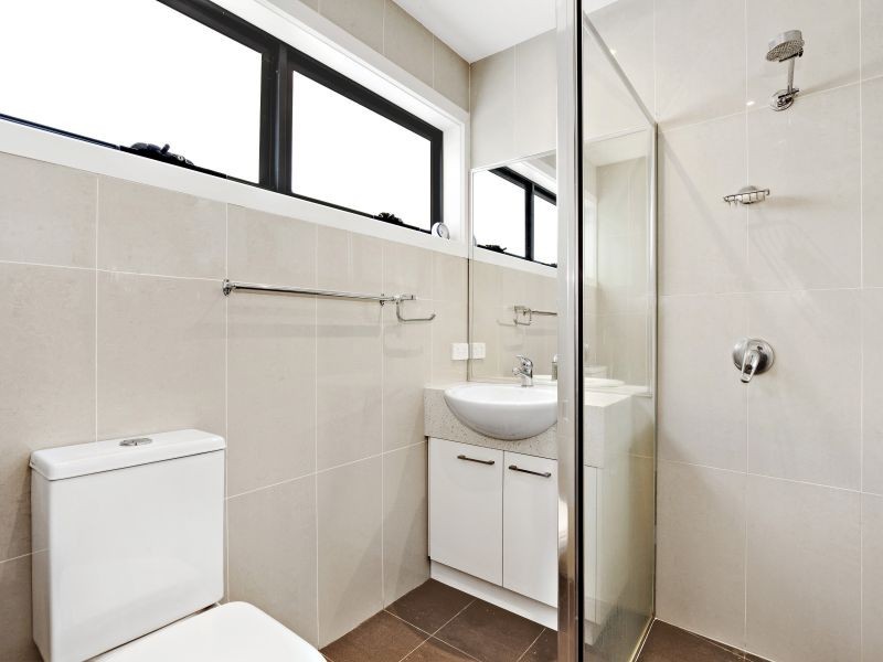 1/6 Fletcher Parade, Burwood VIC 3125