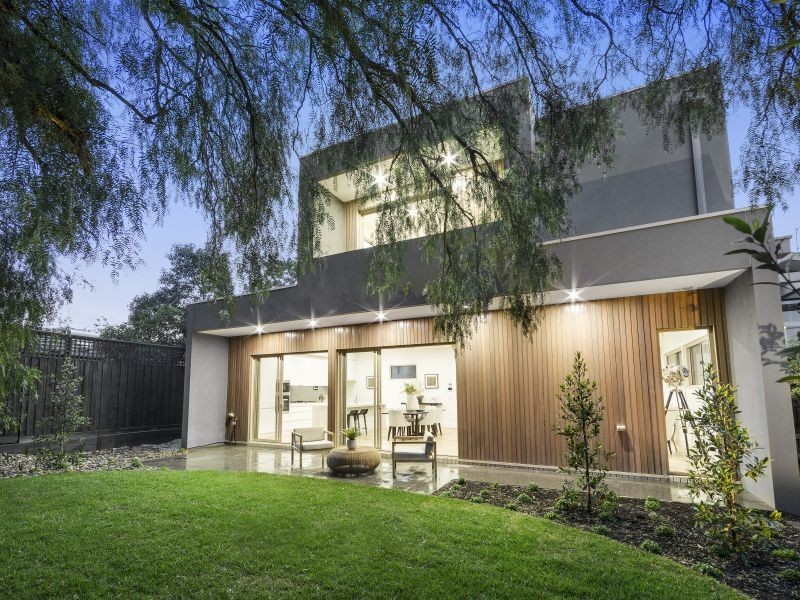 2/1 Oberwyl Road, Camberwell VIC 3124