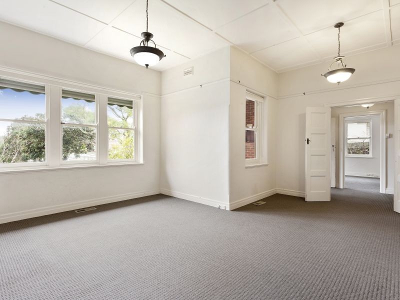 33 Grandview Avenue, Glen Iris VIC 3146