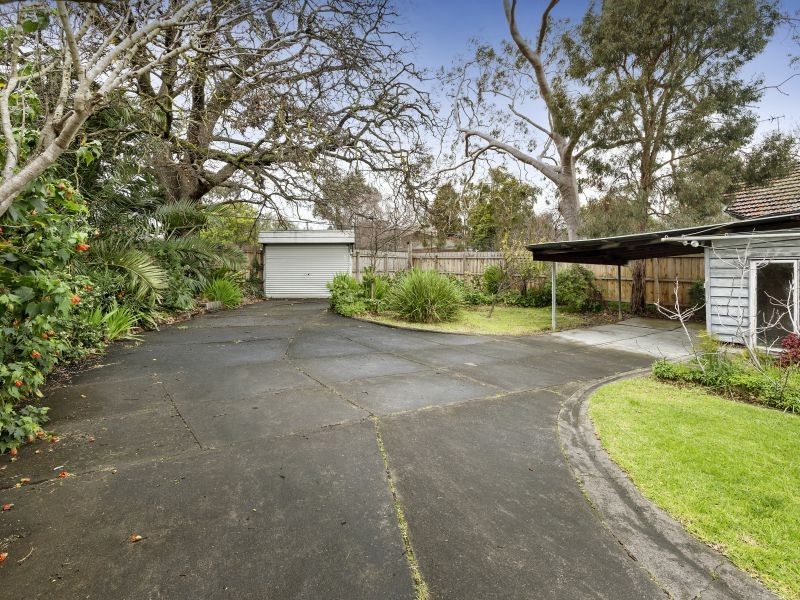 33 Grandview Avenue, Glen Iris VIC 3146