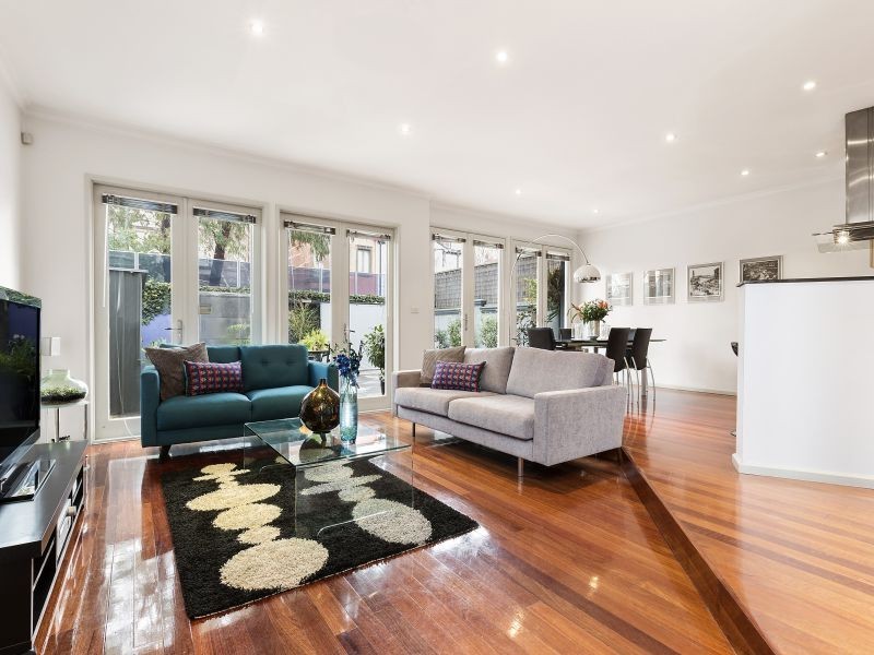 35 Kaikoura Avenue, Hawthorn East VIC 3123