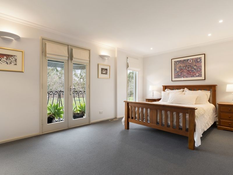 35 Kaikoura Avenue, Hawthorn East VIC 3123