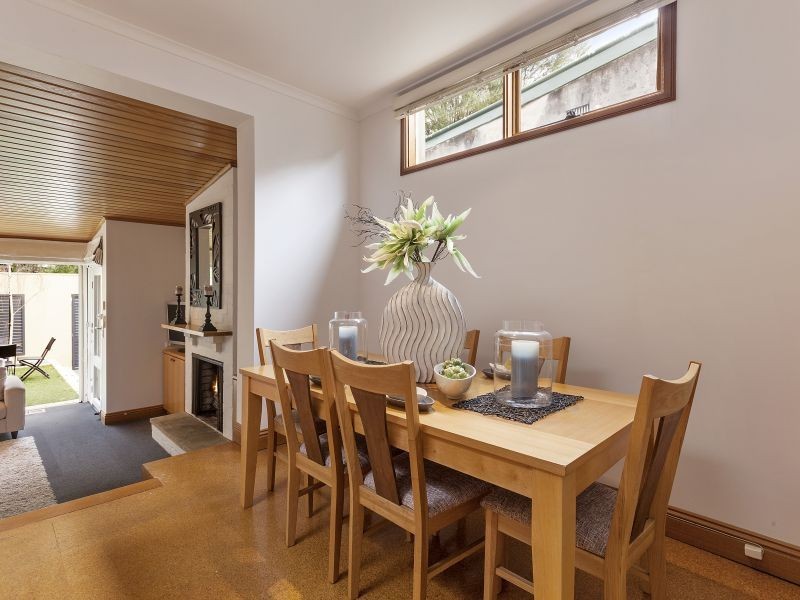 28 Avenue Road, Camberwell VIC 3124