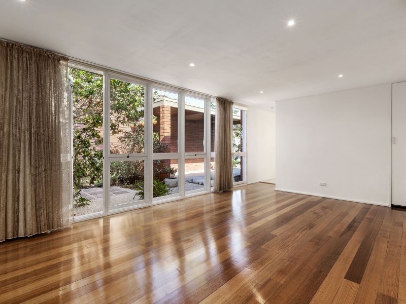 1/8 Cooloongatta Road, Camberwell VIC 3124