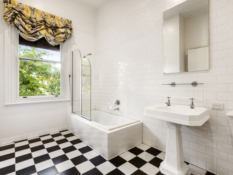 1 Bryson Street, Canterbury VIC 3126