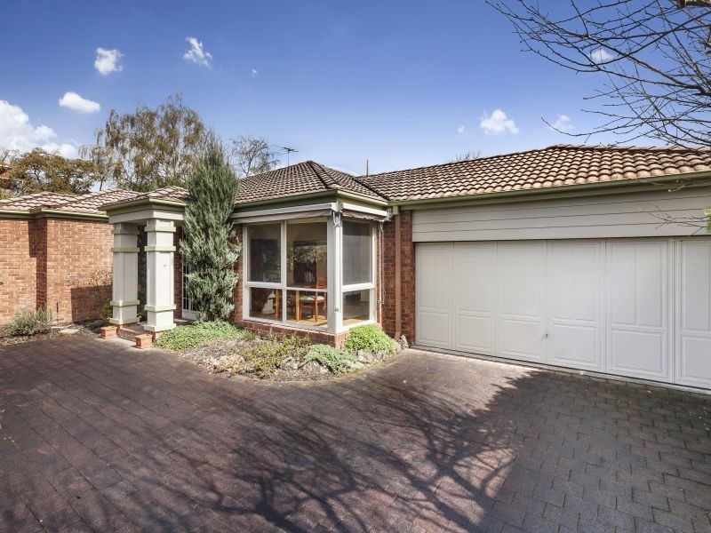 2/17 View Street, Mont Albert VIC 3127