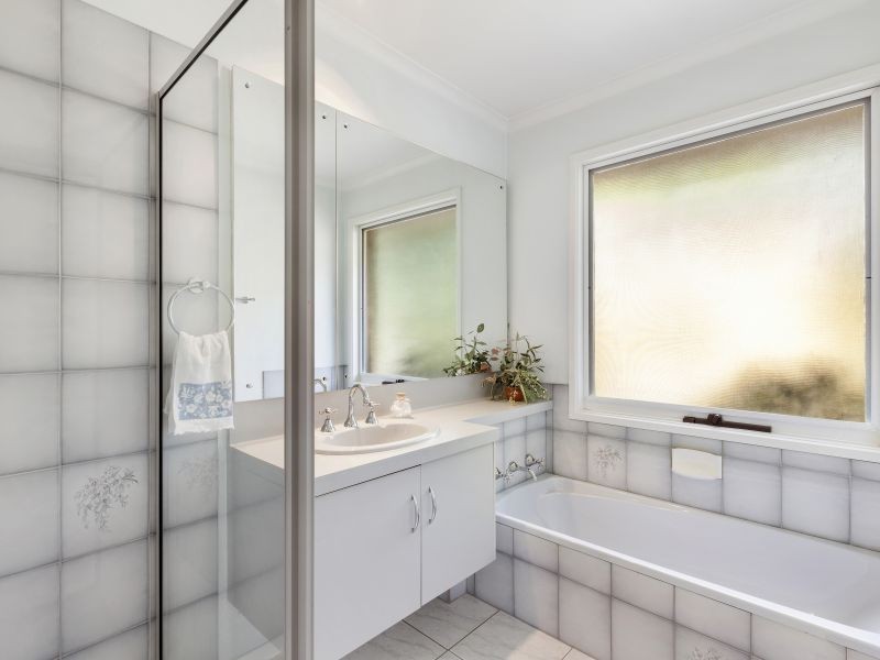 2/17 View Street, Mont Albert VIC 3127