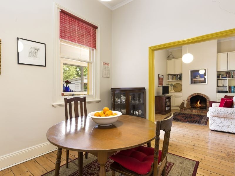 8 Carrington Avenue, Hawthorn East VIC 3123