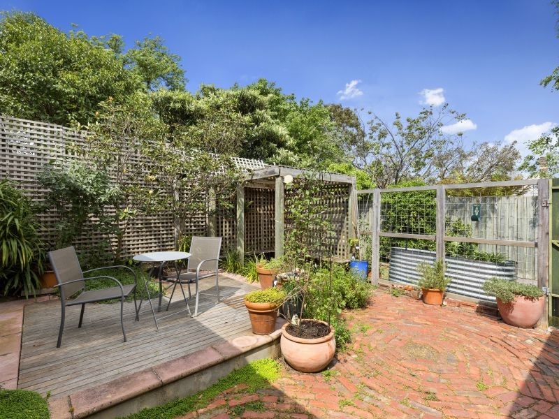 8 Carrington Avenue, Hawthorn East VIC 3123