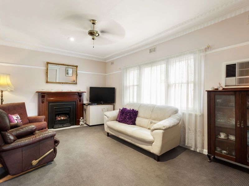 11 Webb Street, Burwood VIC 3125