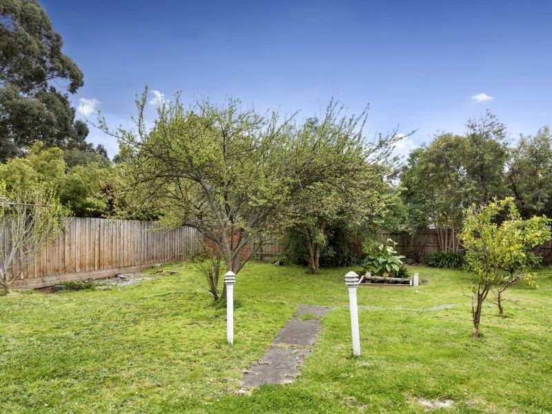 11 Webb Street, Burwood VIC 3125
