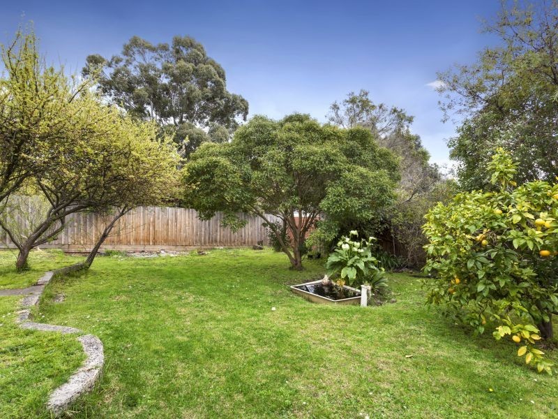 11 Webb Street, Burwood VIC 3125