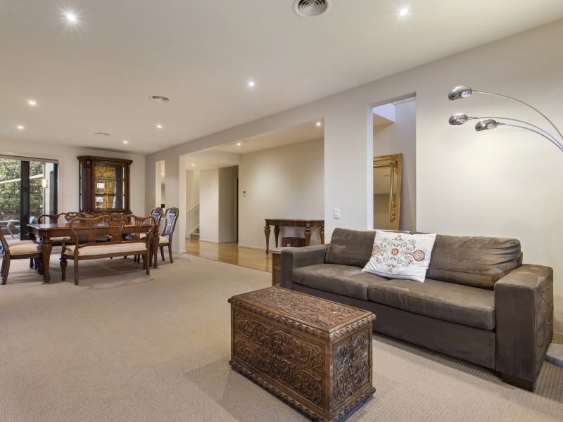 4 Bentham Court, Burwood VIC 3125