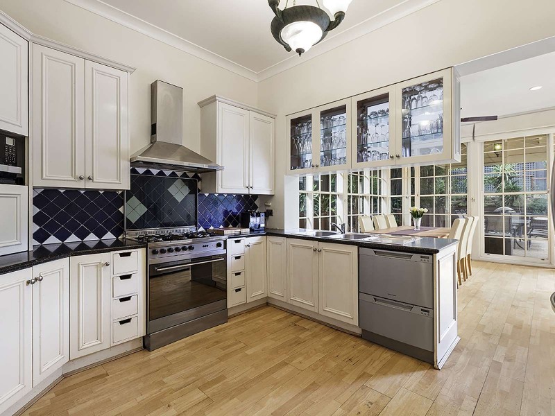 3 Sinclair Avenue, Glen Iris VIC 3146