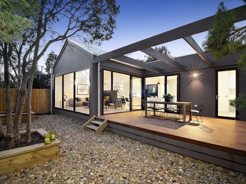 42 Warburton Road, Canterbury VIC 3126