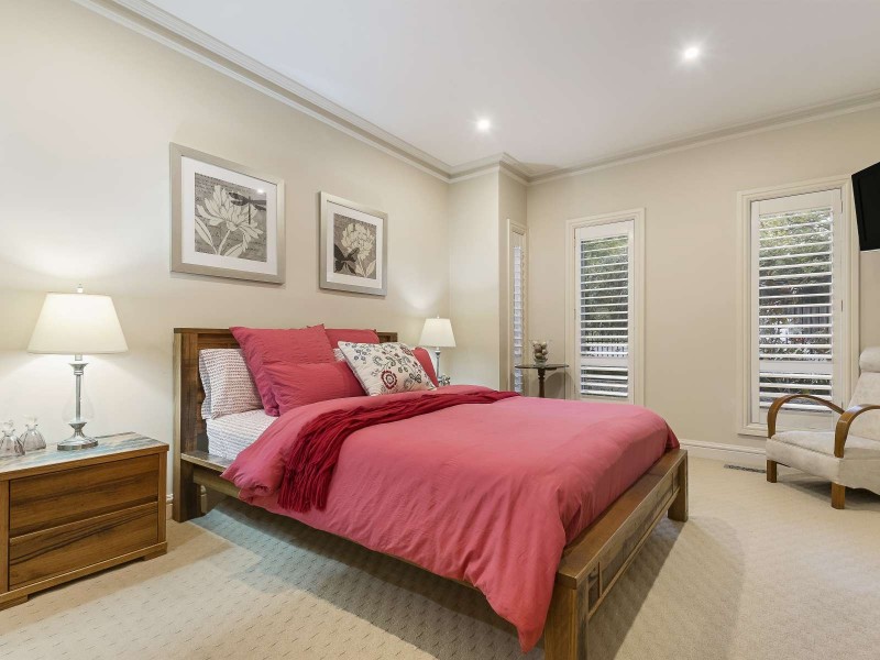 2B York Road, Glen Iris VIC 3146