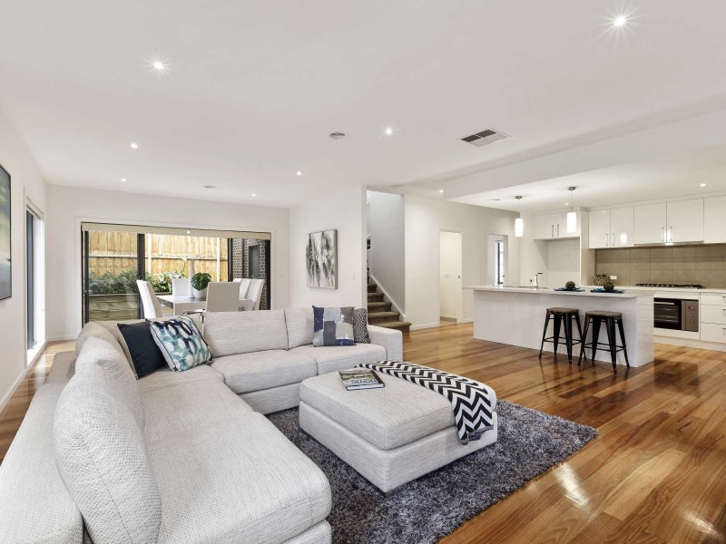 1 & 2/32 Haig Street, Burwood VIC 3125