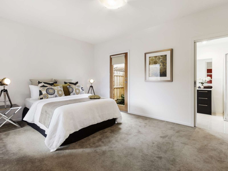 1 & 2/32 Haig Street, Burwood VIC 3125