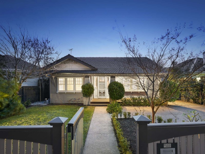 19 Anthony Street, Ormond VIC 3204