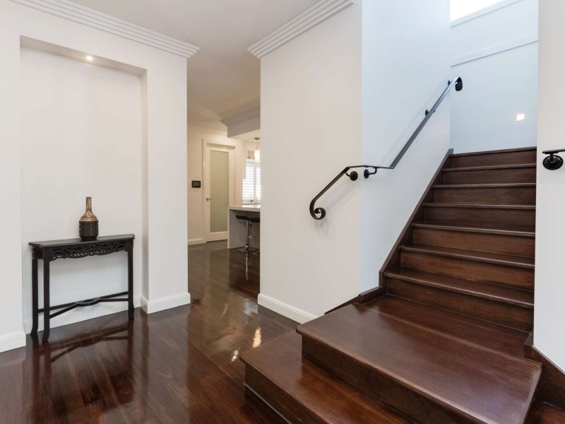 1/35 Haig Street, Burwood VIC 3125