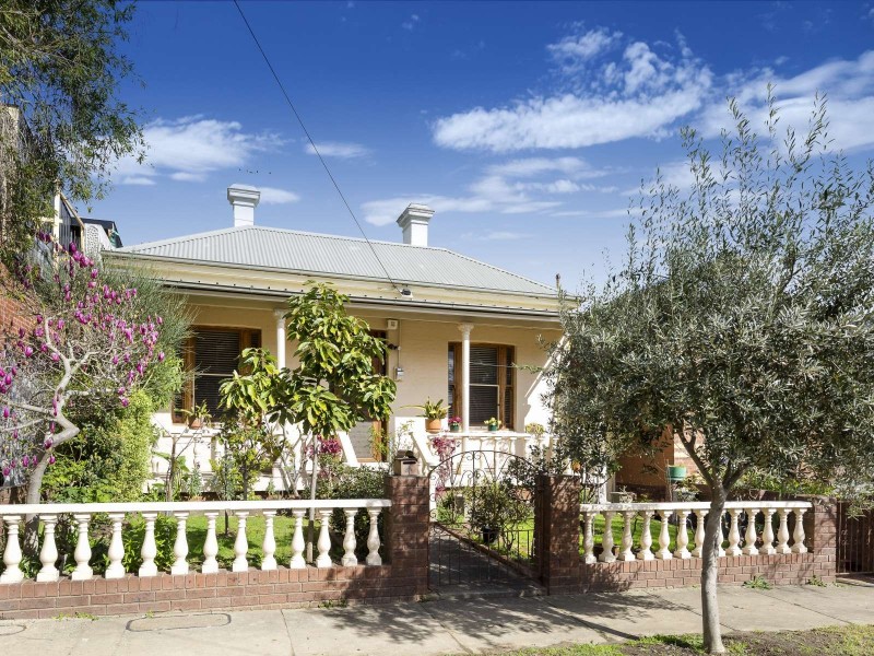 4 Temple Street, Hawthorn East VIC 3123