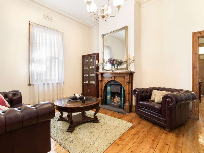 4 Temple Street, Hawthorn East VIC 3123